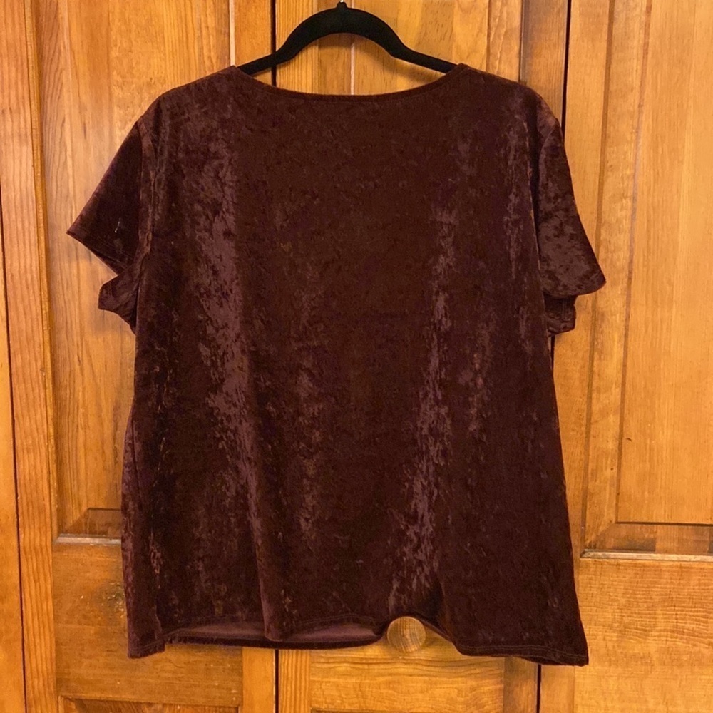 City Streets Polyester Velore-Look Crop Holiday Top Dressy - Picture 6 of 8